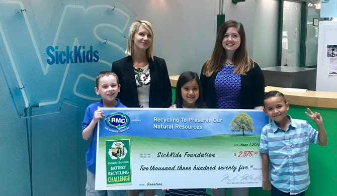 Student representatives from the Ontario Schools Battery Recycling Challenge make a donation to the SickKids Foundation on behalf of all OSBRC students!